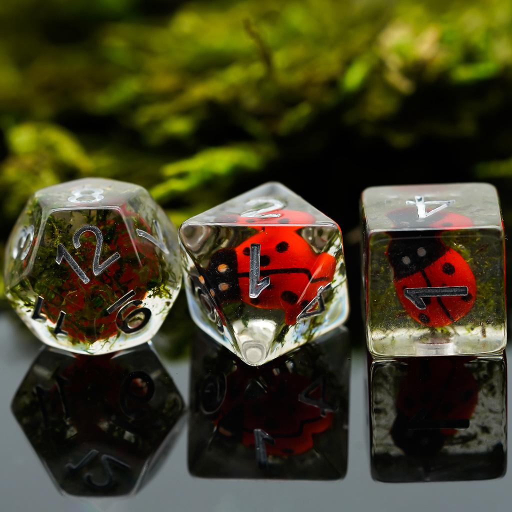 Cusdie Cute Animals DnD Dice Resin D4 D6 D8 D10 D% D12 D20 Polyhedral Dice Set for D&D Pathfinder Role Playing Table Board Games