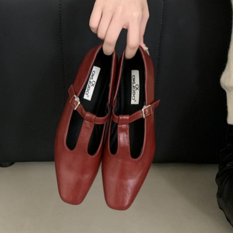 

Танцуем Мягкие Женские Балетки Женские Кожаные Туфли Низкий каблук Лоферы Слипоны Ленивые Туфли Вождение Ручная работа Туфли для Девочек 39 красный