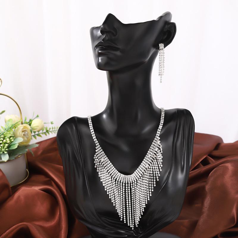 Trendy European & American Tassel Necklace and Earring Set for Spicy Girls
