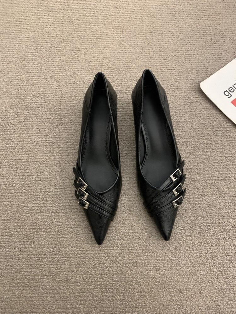 Commuter versatile single shoes women's shoes New Year's spring and autumn kitten heel pointed head shallow mouth thin heel ladyshoes