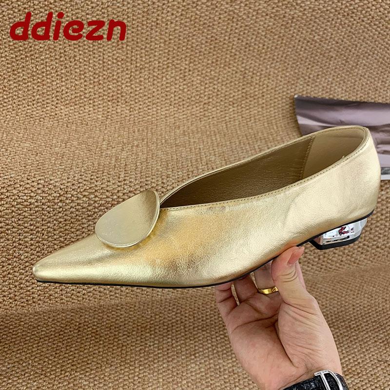 Fashion Pointed Toe Footwear Slip On Women Flats With Shoes Female Slides Fashion Shallow Ladies Flats Shoes New In 2025 Spring Summer