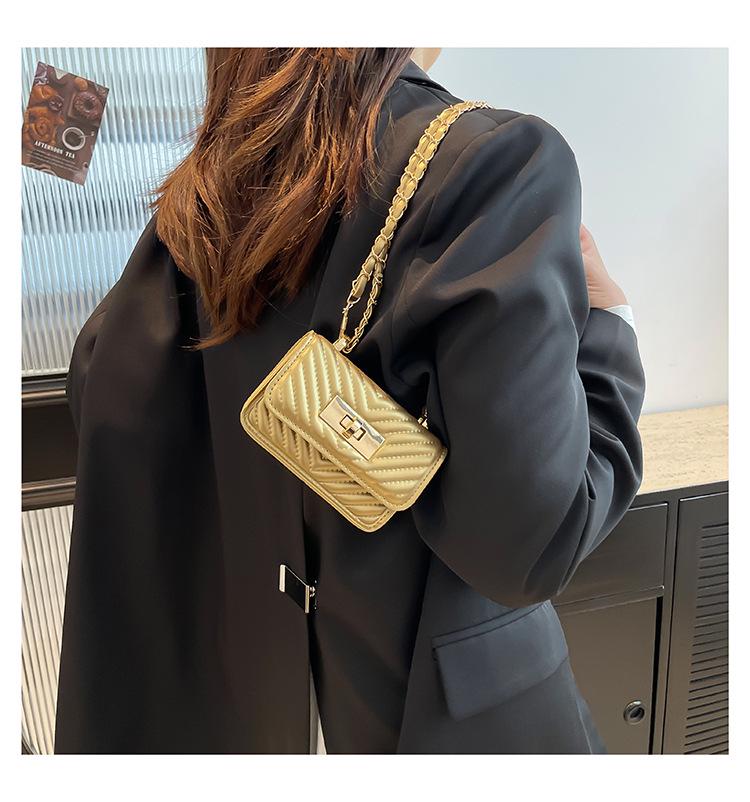 Módny trend 2025 Mini dámska štvorcová crossbody retiazková kabelka