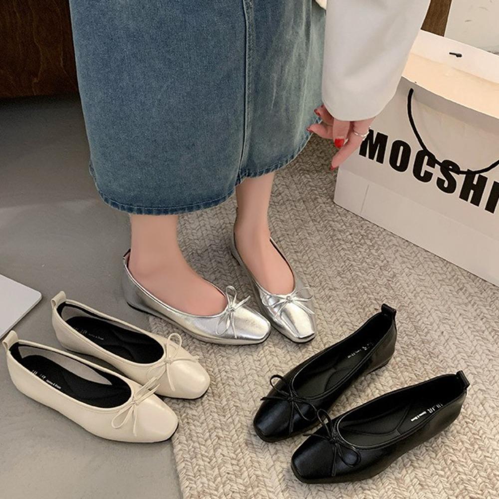 Women Leather Flat Shoes Fashionable Round Toe Casual Ballerina Bow Ballet Shoes Soft Moccasin Black with Beige Lolita Shoes