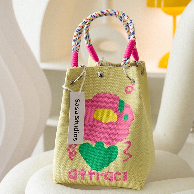 Stilvolle japanisch-koreanische Strickhandtasche: Große Tragetasche & Tragbare Pendel-Quadrat-Tasche