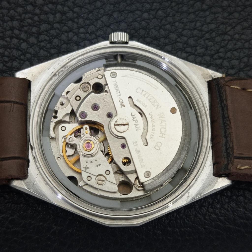 CITIZEN AUTOMATIC 8200 JAPAN MENS VINTAGE BLACK COLOR DIAL WATCH a702785-1 R210-a702785