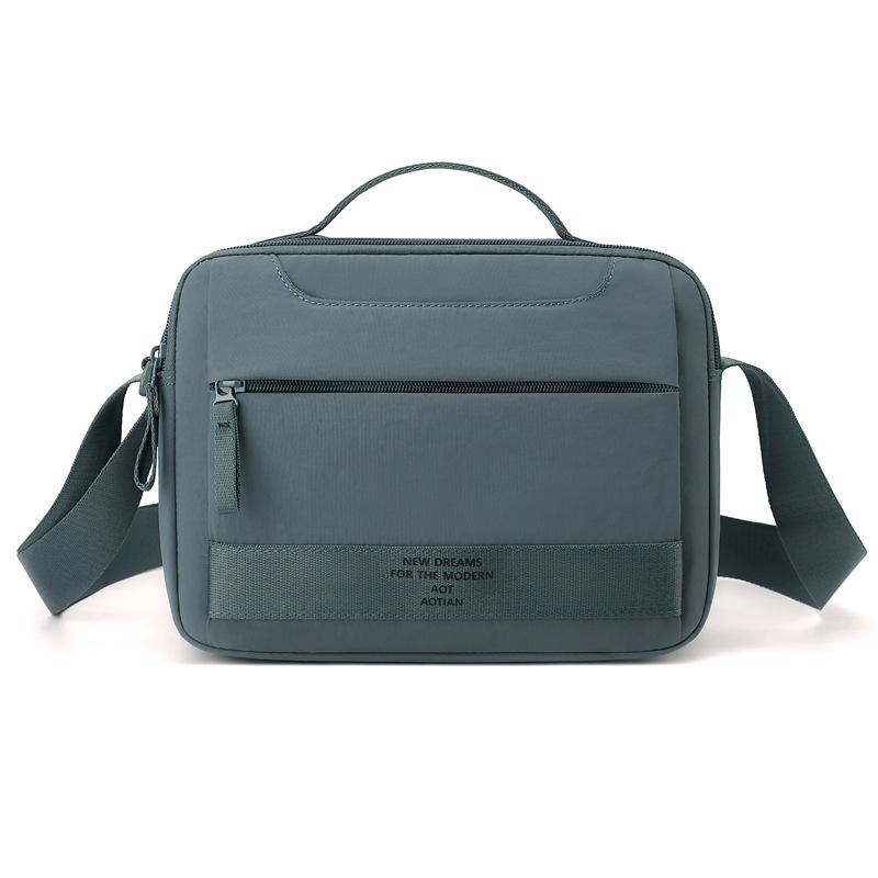 Men's Outdoor Lightweight Bag Travel Bag Shoulder Crossbody Bag
