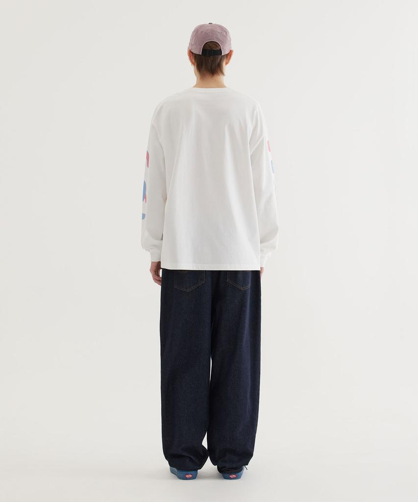 COVERNAT Wave Graphic Long Sleeve White