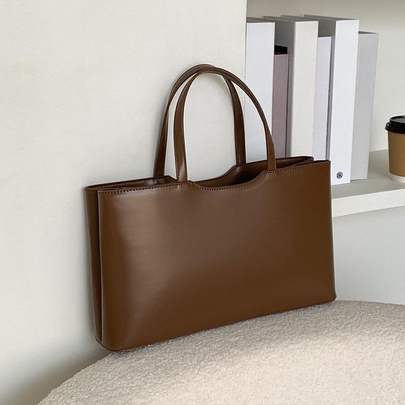 Solid Color Minimalist Handbag Women's Large Capacity Casual Commuter Bag Retro French Elegant Shoulder Bag Magnetic Design