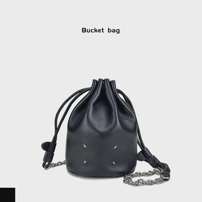 2024 Luxury Leather Hoof Print Chain Drawstring Bucket Bag