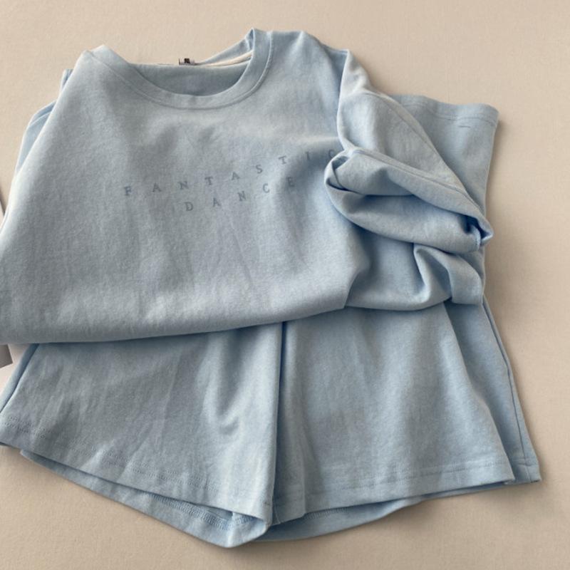 Women Loose Spring and Summer Round Neck Short-sleeved T-shirt + Shorts Sports Letter Print Leisure Two-piece Set