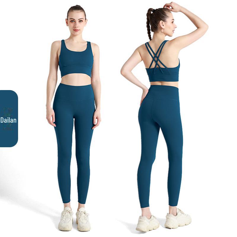 "Letní jógová souprava s kříženými zády": Kalhoty a top s vysokým pasem a zvedajícím hýždě