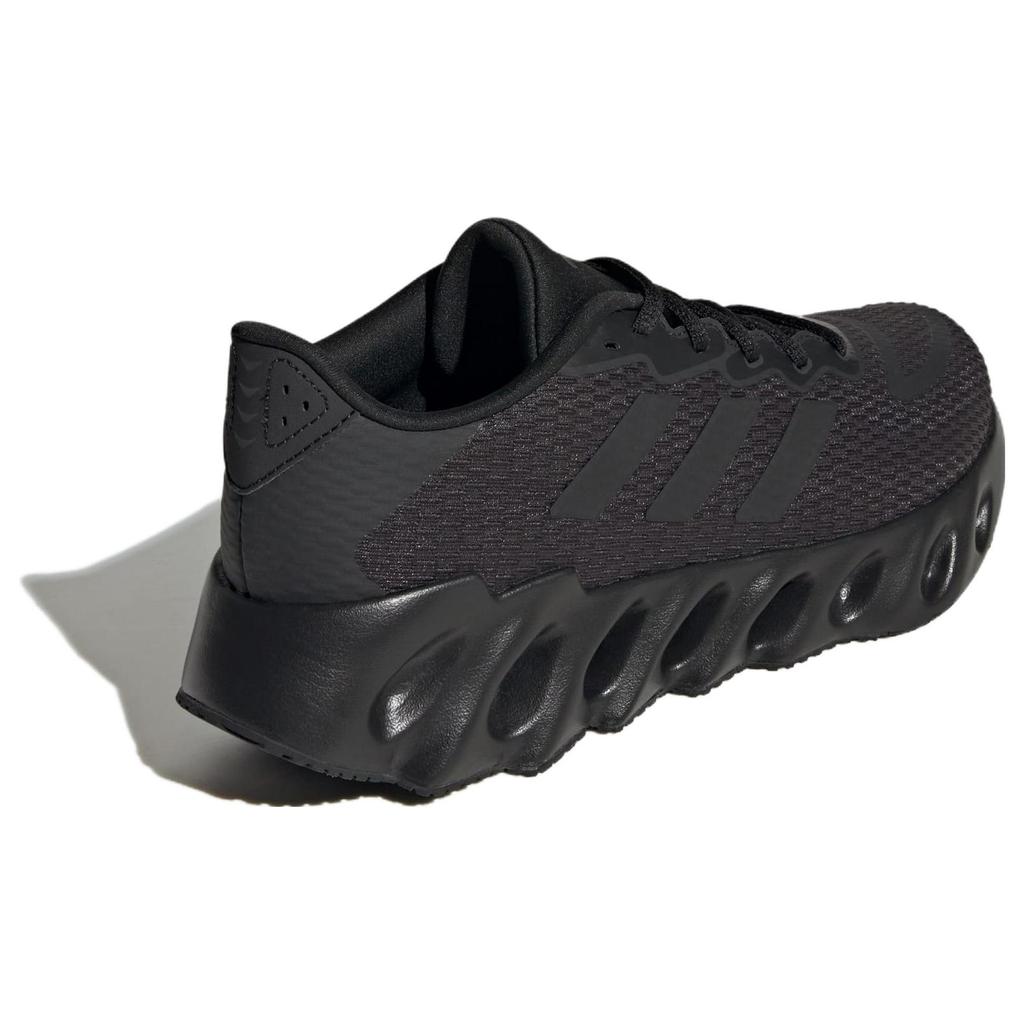 New adidas Switch Run Core Black Carbon IF5718