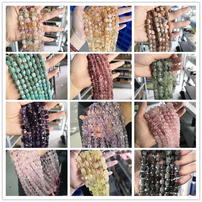 Creazione di gioielli e bijoux – Perle