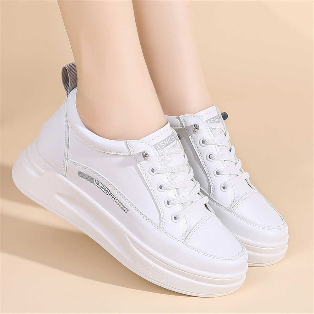 Fashion Flatform Anti Slip Summer Women Shoes Tennis Large Size Sneakers Back Ladies Luxury Sports Snearkers Everything To Play