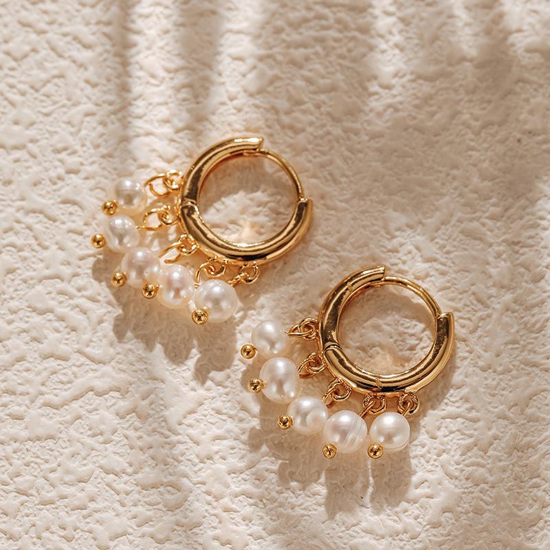 French Style Pearl Tassel 18k Gold Plated Hoop Earrings For Women белый