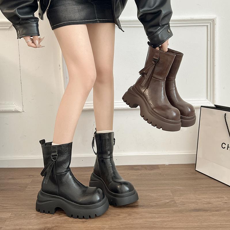 Faux Leather Martin Boots Women's 2025 Autumn and Winter New Muffin Thick-soled One-pedal Light Cigarette Boots Velvet Short Boots