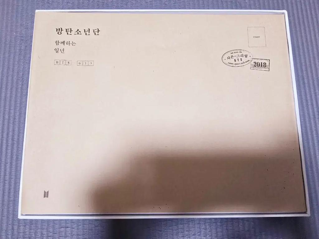 BTS 2018 SEASON'S GREETINGS Used