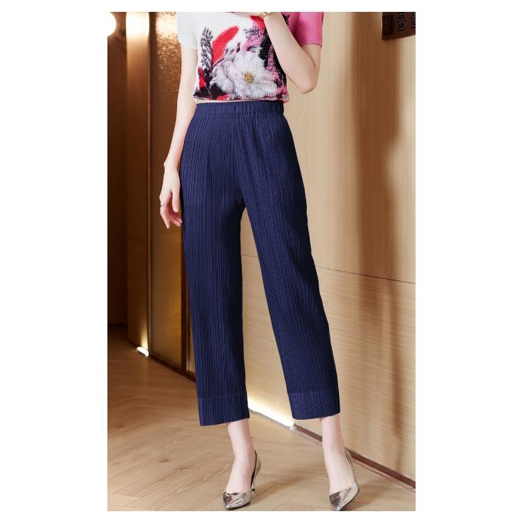 Pantaloni da Donna a Pieghe Estivi Mom Vita Elastica Gamba Dritta Larghi Modellanti Casual Gamba Dritta Corti