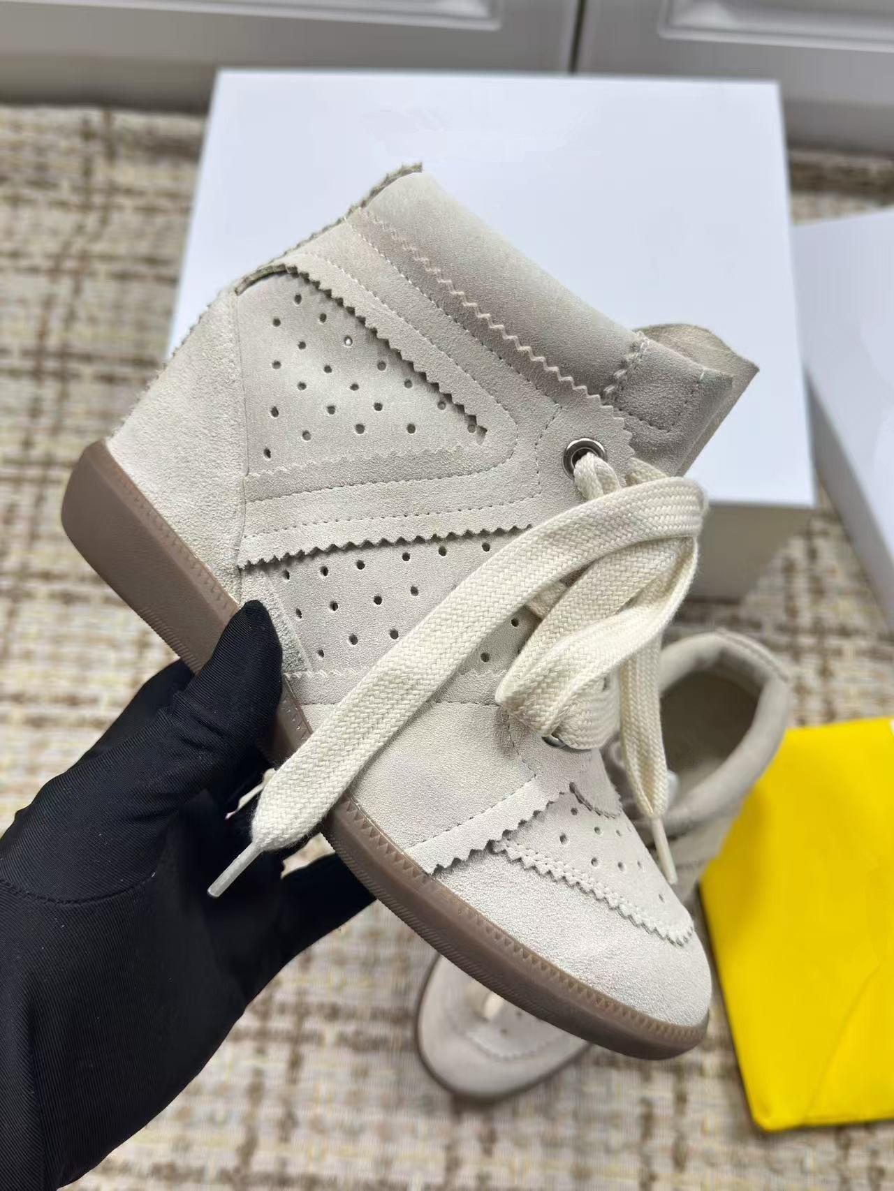 Men Women Winter Spring Autumn Boots LaceUp ThickSole Thick soled short boots women s single lace British plus size wint 40 9600₽