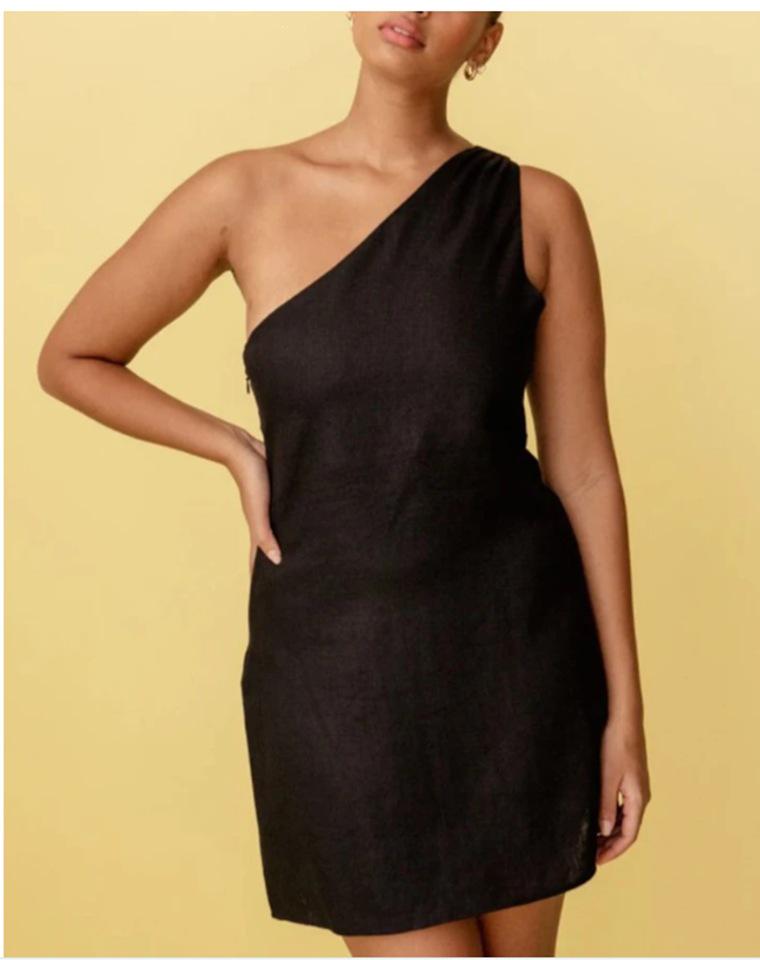 2026 Damen Schlankes One-Shoulder Sommerkleid - Eleganter Europäischer & Amerikanischer Stil Rock