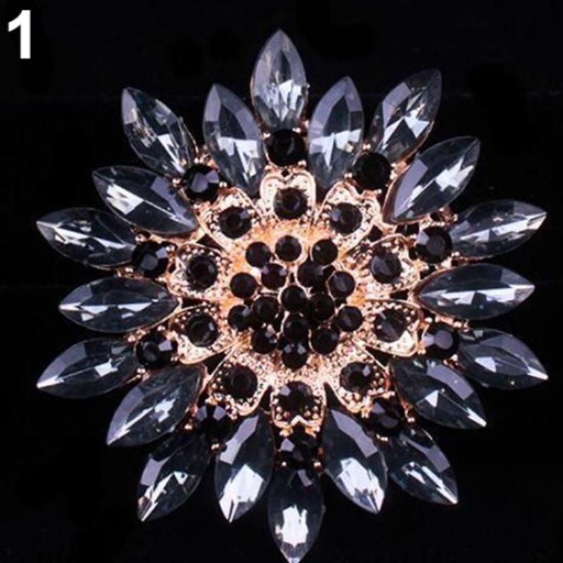 Elegant Vintage Multi-colored Flower Brooch Pin with Sparkling Stones and Leaf-shaped Elements for Weddings and Parties