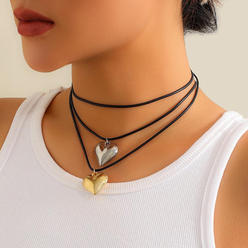 Accessories Black Rope Small Heart Pull Sweet Cool Choker Punk Personality Retro Collar Flannel Necklace