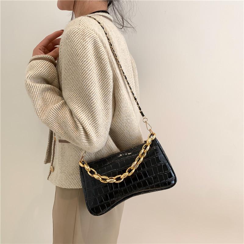Trendy Black Pu Crossbody Bag 2023 Fashionable Small Square Shoulder Bag For Women