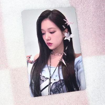 IZNA Jiyoon n / Photocard Rasgado da Tower Records Poka Transferido Usado