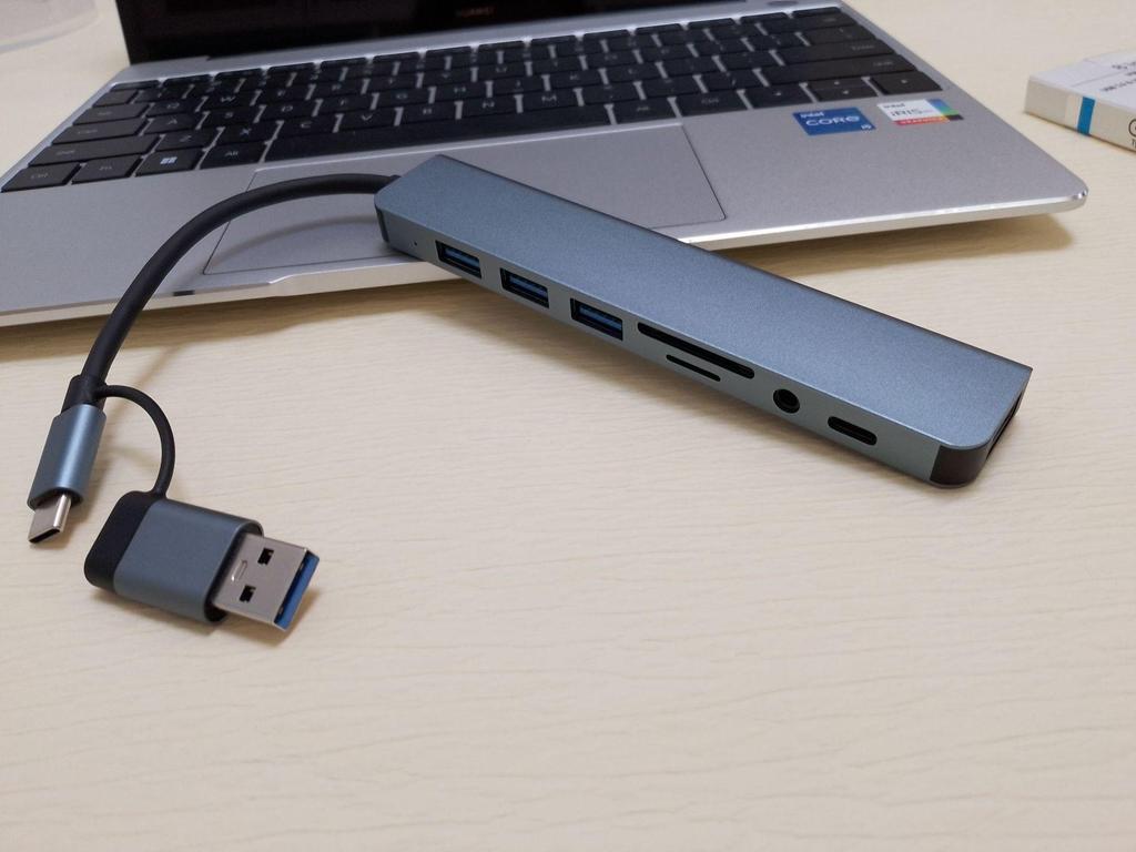 USB-C Expansion Dock: 7-in-1/8-in-1 Laptop, Tablet, Phone Hub Converter