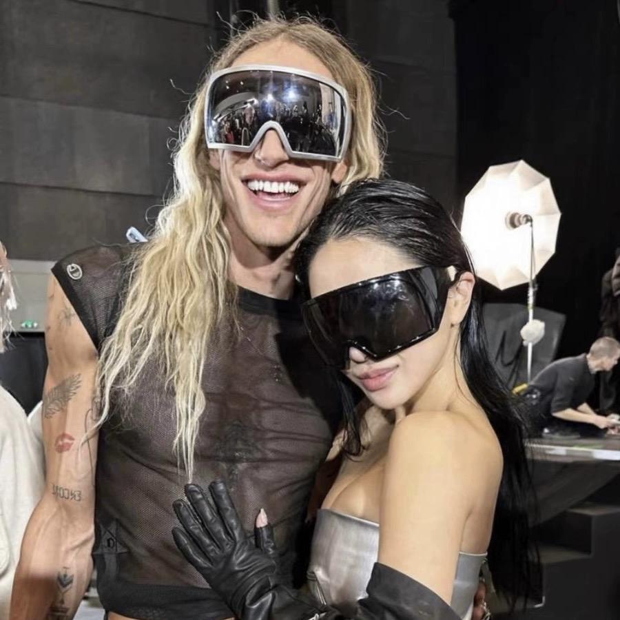 Vintage Luxury Brand Designer Oversized Sunglasses Women For Men Trendy Punk Big Frame Sun Glasses Sport Goggle