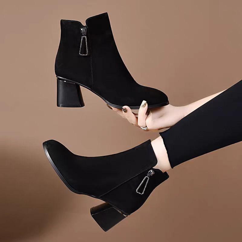 Retro thick heel velvet warm Martin boots autumn and winter new British style fashion versatile high heel short boots