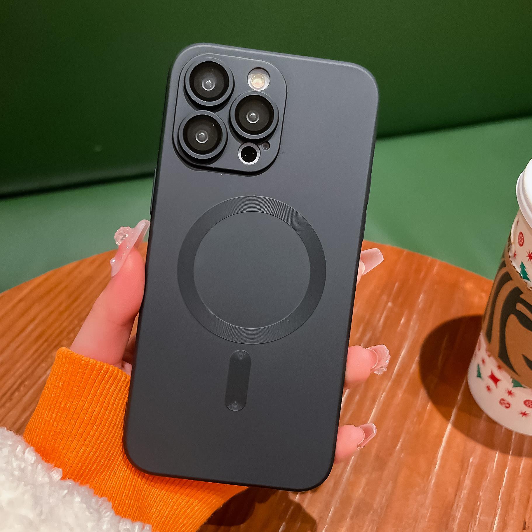 

Металлическая краска IPhone16E подходит для чехла для телефона Apple 16promax Imagsafe с магнитом 14/15 защитный чехол iPhone16E чёрный