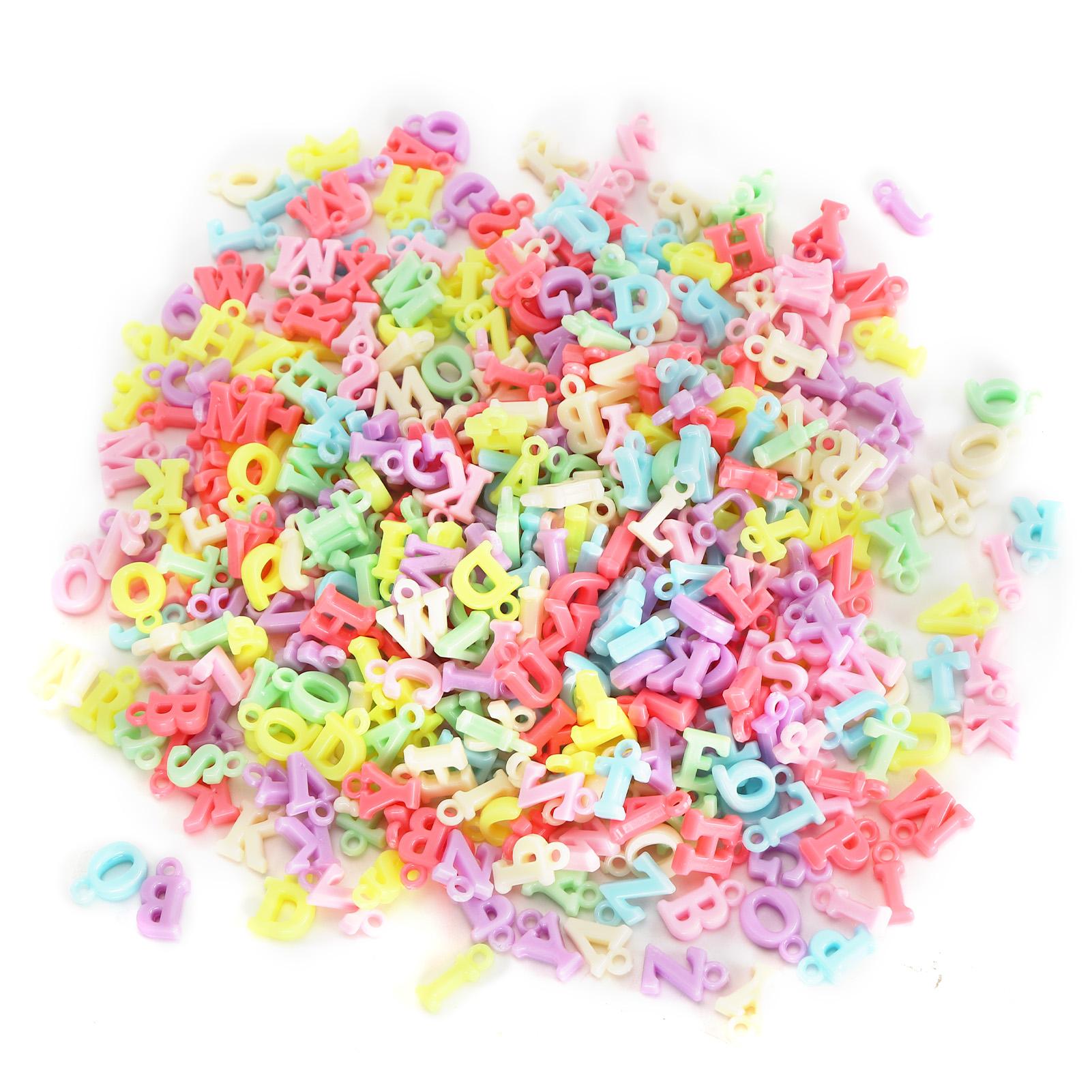 

500Pcs Spacer Beads Colored Letter Plastic Hair Band Pendant Perforated Bead DIY Accessories