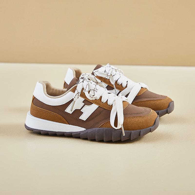 Женские повседневные кроссовки на платформе — фото 6