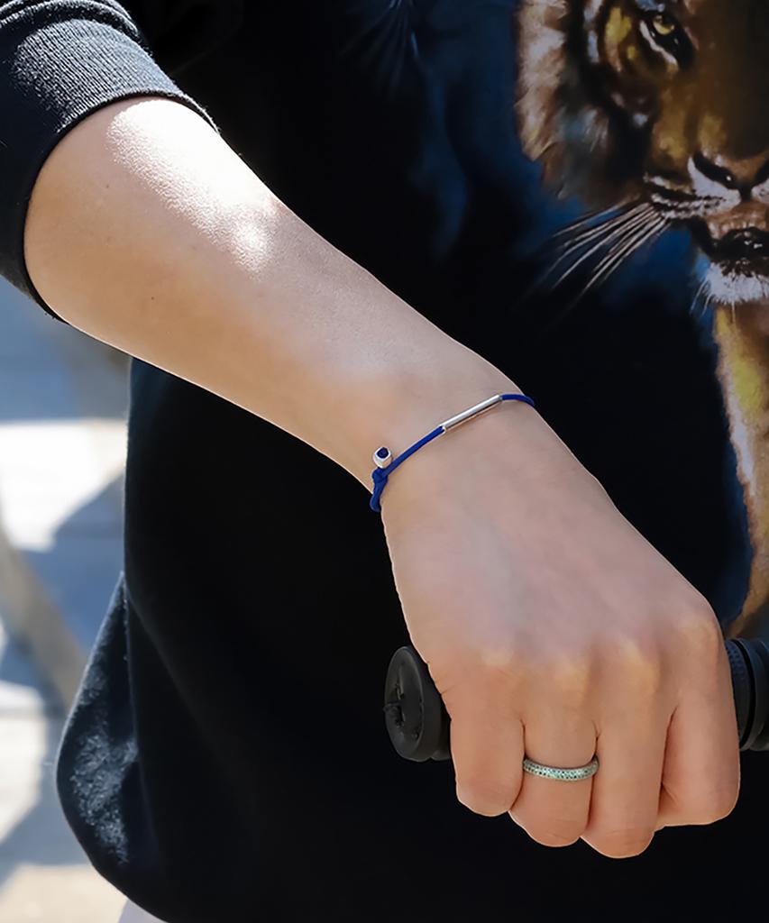 Begins Larin Single String Bracelet Blue