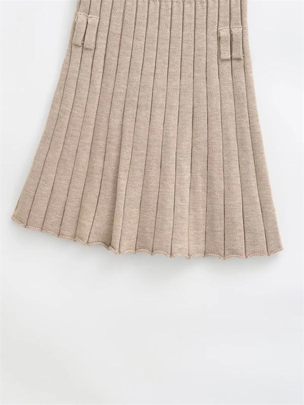 Elegant Korean Style A-Line Knit Skirt: High-Waisted, Slimming, Pleated, Versatile, Age-Reducing - Autumn/Winter 2025 Collection.
