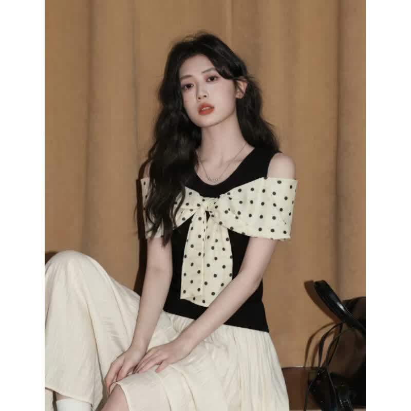 Off-Shoulder Bowknot Color Block Knit Tee