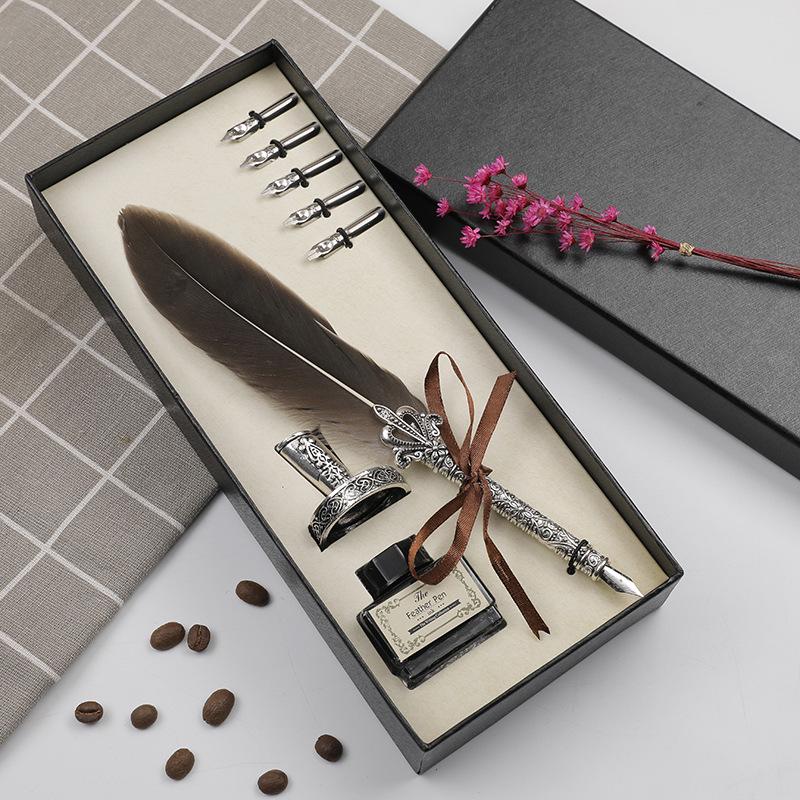 European Retro Feather Calligraphy Set: Oblique Nib Dip Pen with Holder and Ink Engraving