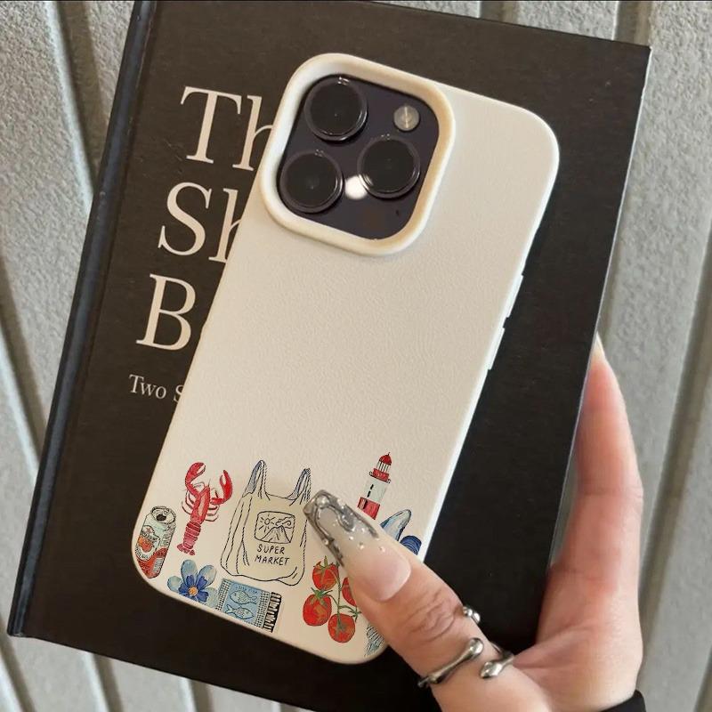 A Creative Tomato Flower Collage Print Lychee Texture Phone Case, Suitable for iPhone 17, 16, 15, Plus, Pro, Max Series Phones - Can Be Used as a Gift