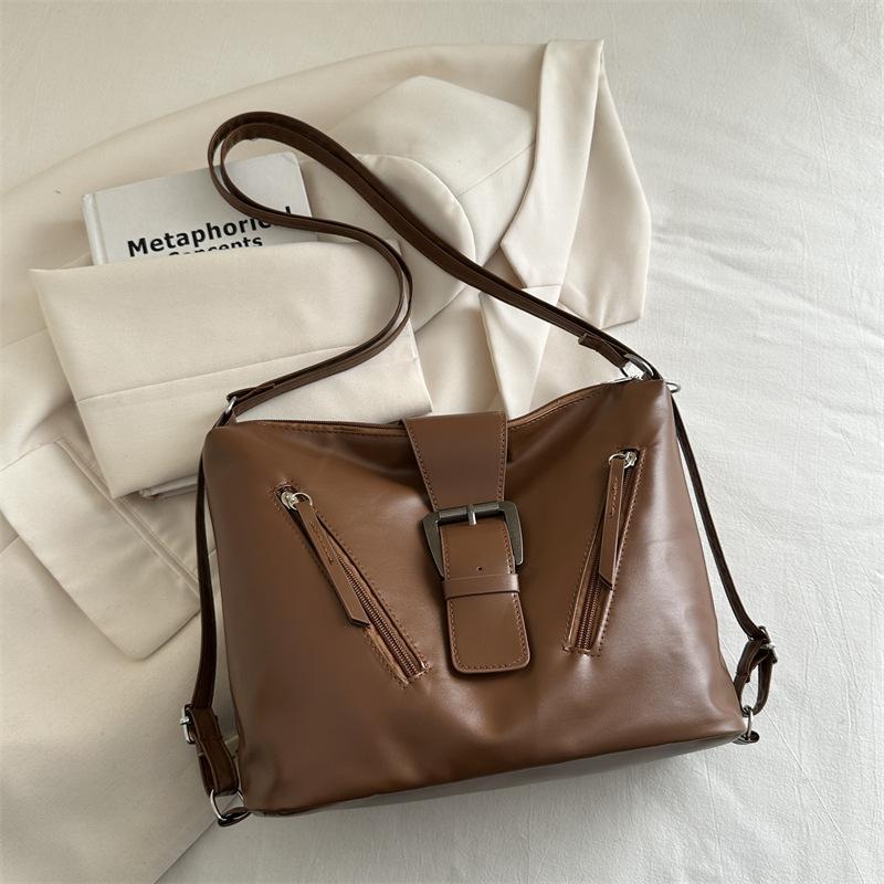 2025 winter new retro large-capacity bag women's fashion commuter tote bag niche design personalized shoulder bag