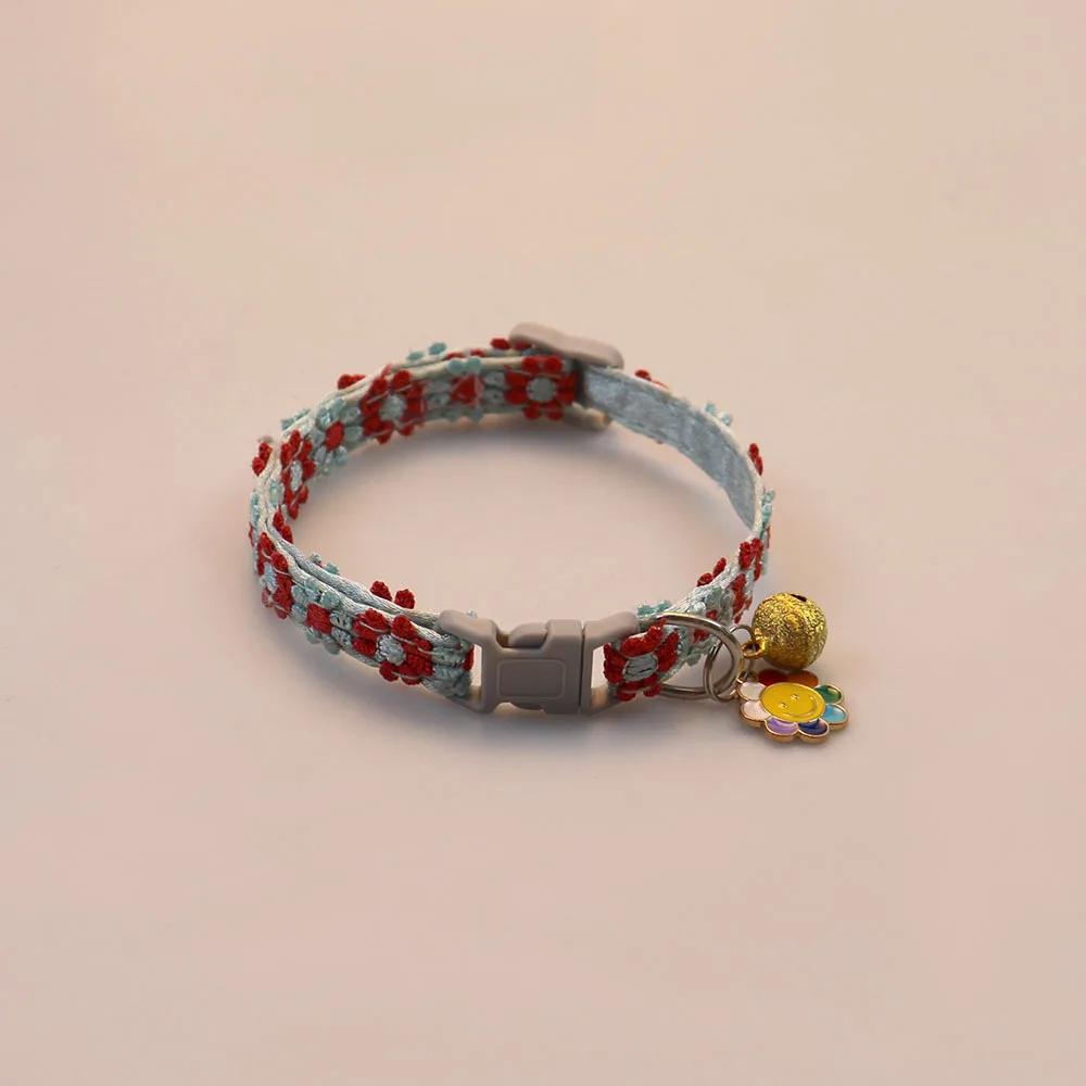 

1Piece Adjustable Cat Collar With Pendant Lace Pet Collar Suitable For Small Cats and Dogs Cat Collar Personalized Accessories