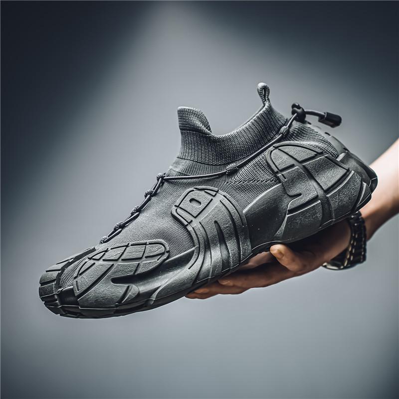 Men's Shoes Summer Breathable 2025 New Fly-woven Shoes Ultra-light Socks Shoes Versatile Dad Shoes Men's Personality Trend