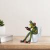 Garden Frog Statue Waiter Flower Bouquet Toilet Frog Figurine Sculpture Indoor Outdoor Home Office Desktop Decoration Ornament