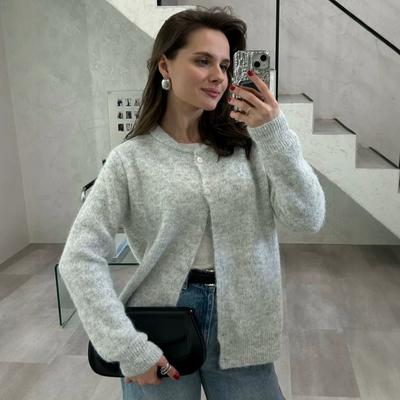 Europe and the United States Hot-selling Soft Knitted Cardigan Women's 2026 New Retro Buckle Gray Sweater Jacket Ins Wind