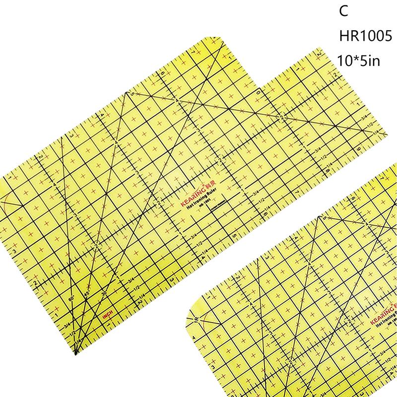 

Гладильная линейка, лоскутное шитье, швейные принадлежности, измерительный инструмент