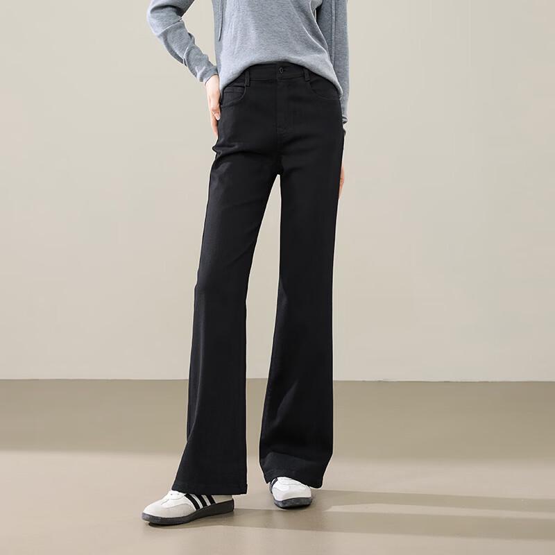 Women's Micro-Flared Straight-Leg Jeans
