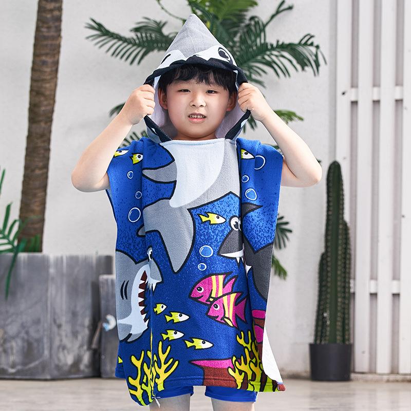 Large Cute Kids Hooded Bath Towel Cloak Cartoon Print Boys Girls Bathroom Beach Can Wear Super Absorbent Child Sunscreen Shawel
