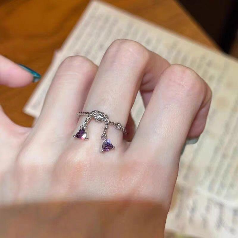 Purple exquisite and unique French high-end ring jewelry light luxury individuality niche simple and elegant ring jewelry clear new models