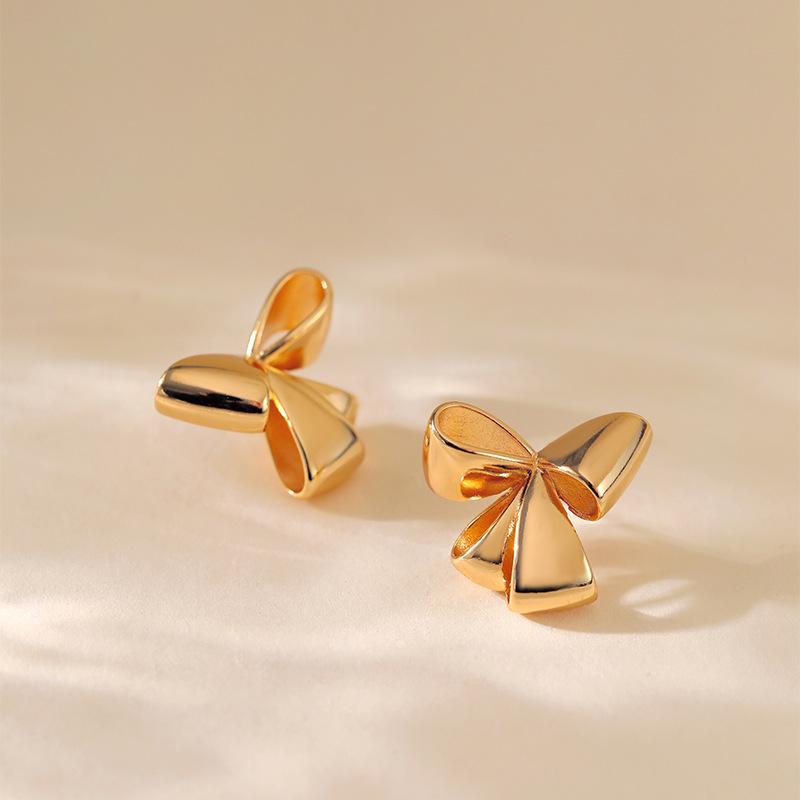 Vintage French Bow Design 18k Gold Plated Copper Stud Earrings For Women