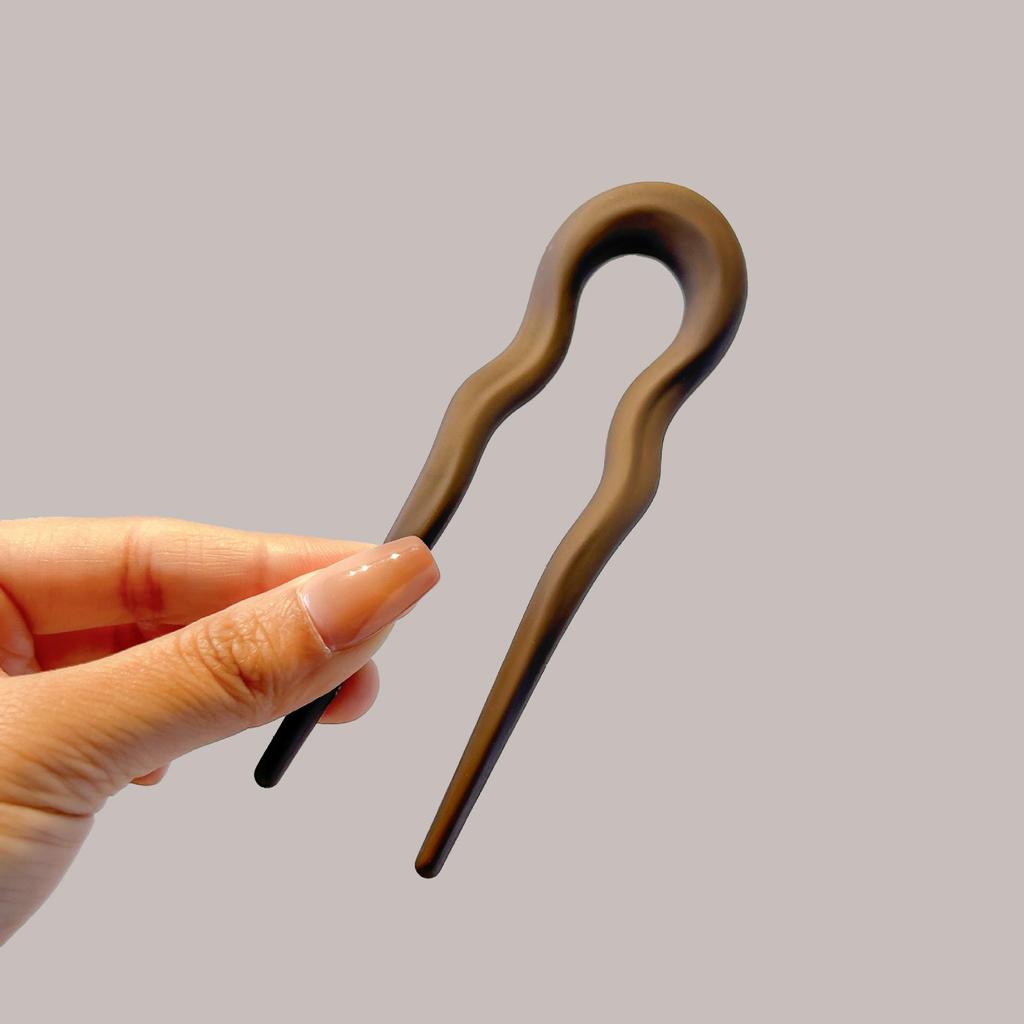 Elegant U-shaped Acrylic Hairpin for Women's Bun - New Chinese Style